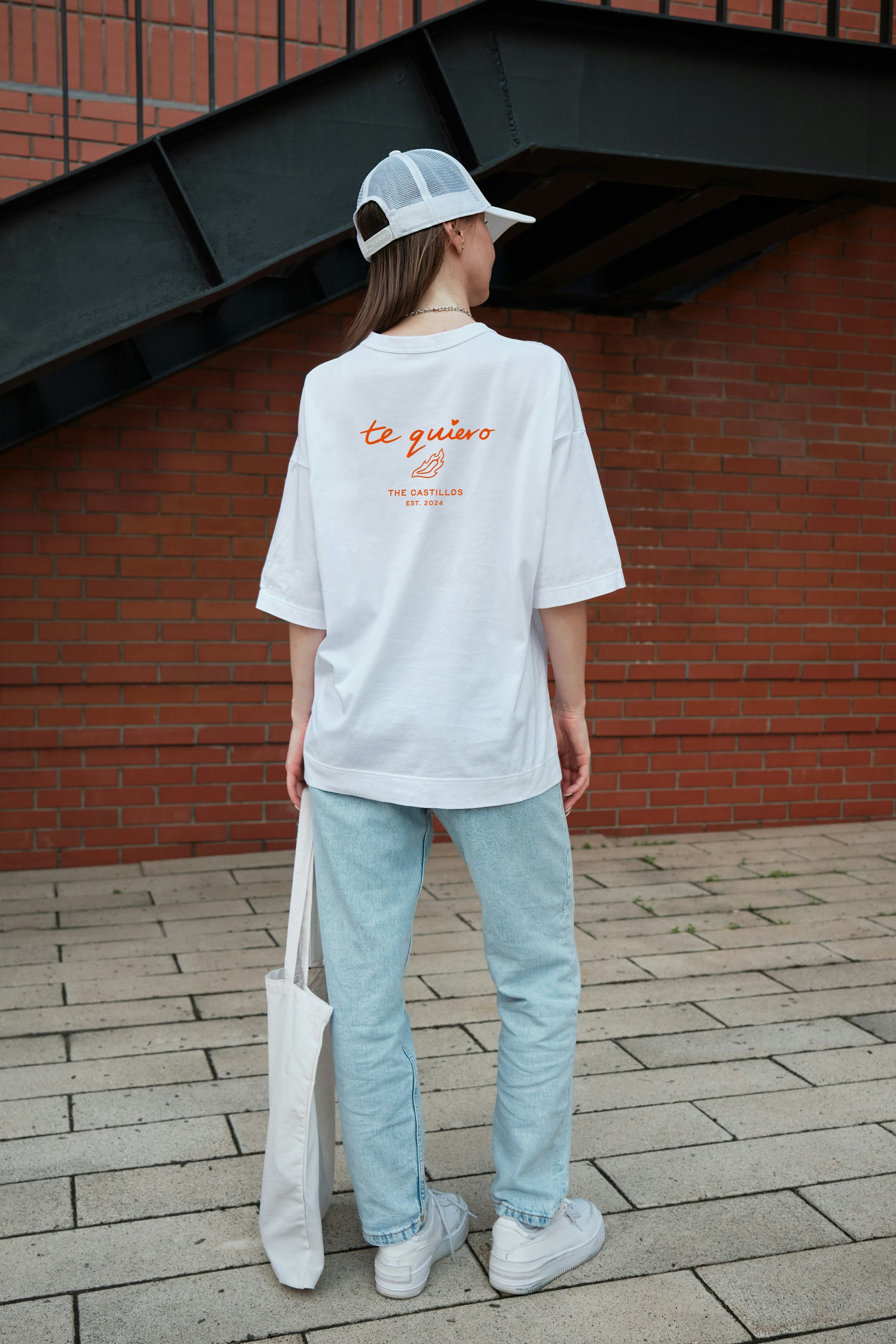 Te Quiero Chili Custom Spanish Wedding Tee